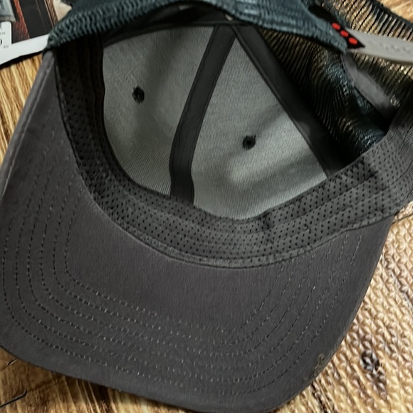 🧢 • 🏃 • SAUCONY Runnin’ • 🏃 • 🧢 - Picture 4 of 6